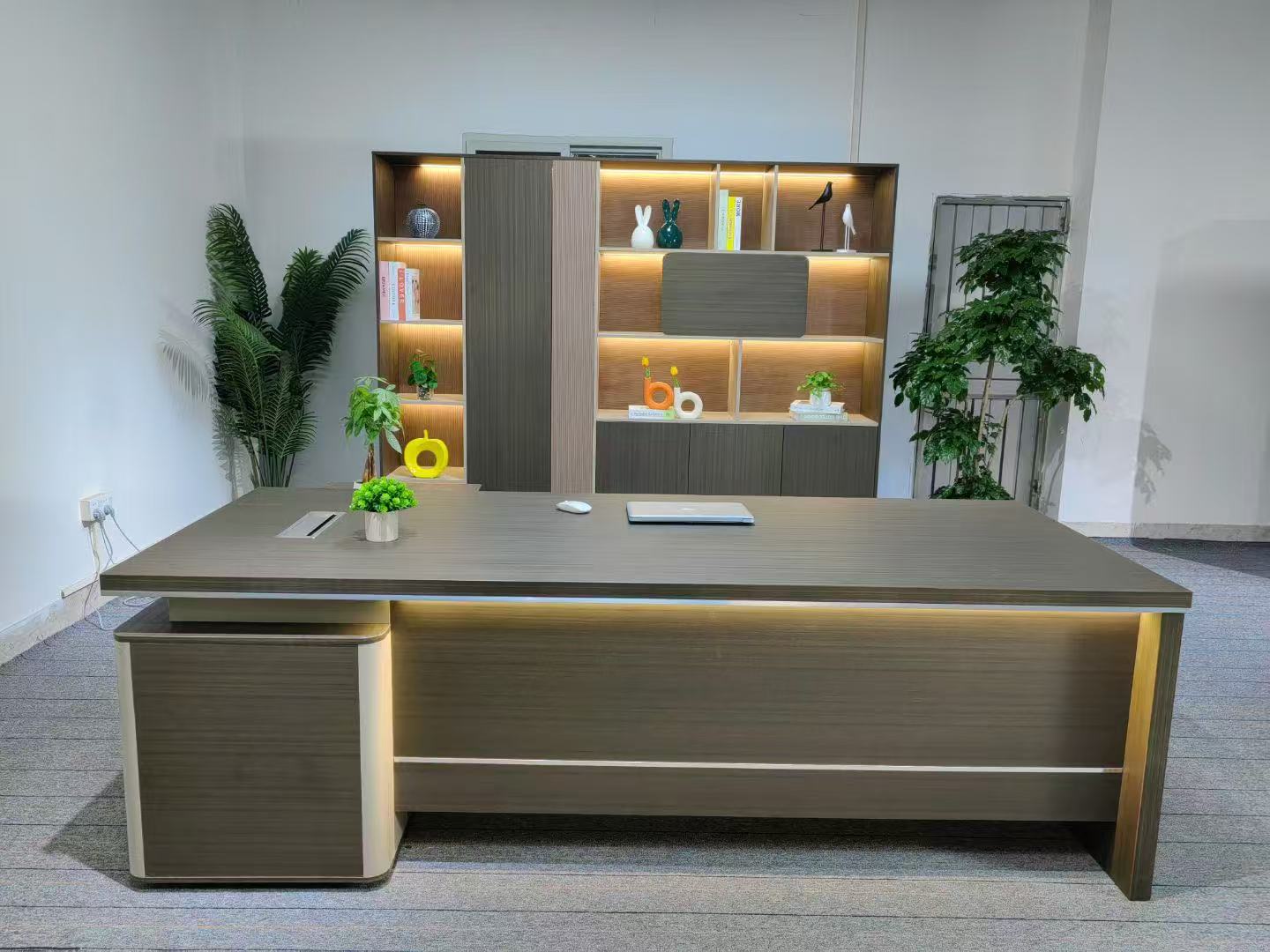 Modern Executive Office Desk and Chair